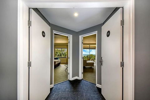 Sensational Spacious And Stylish Sunsets Galore - Accommodation Georgetown 3