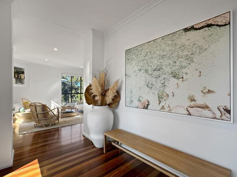 Serene Luxury Retreat On Malua Bay - Accommodation Georgetown 2