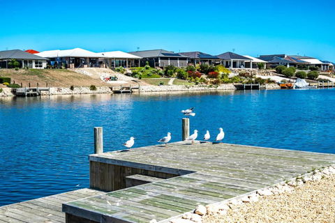Serenity 24 Tyro Pde Hindmarsh Island - No Linen Included - Accommodation Georgetown 0