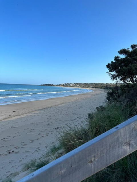 Serenity By The Sea Cottage In Apollo Bay With Jacuzzi - Accommodation Georgetown 3
