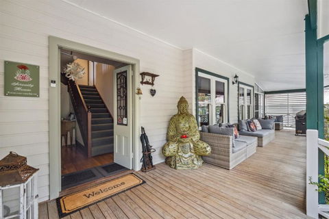 Serenity House Pemberton - Accommodation Georgetown 2