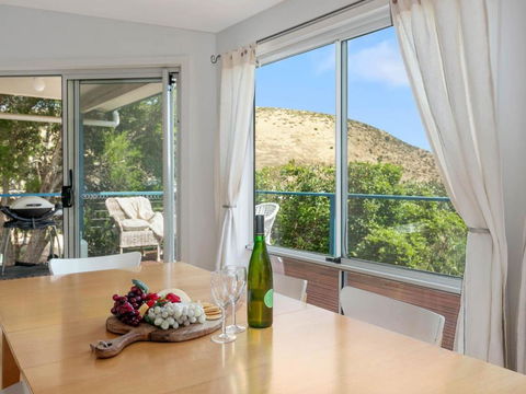 Seven On Scenic - 7 Scenic View Drive, Second Valley - Accommodation Georgetown 2