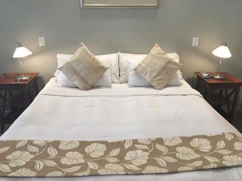 Shangri-La Gardens - Accommodation Georgetown 1