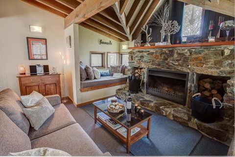 Sharpys Chalet - Accommodation Georgetown 3