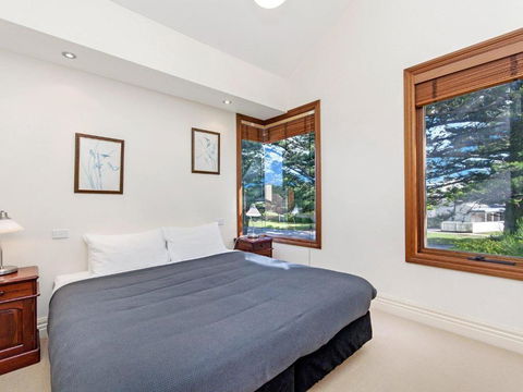 Shearwater House - Accommodation Georgetown 3