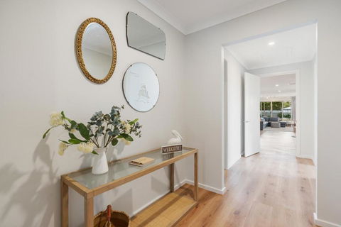 Shepherds Delight-Access Friendly-Linen Included - Accommodation Georgetown 0
