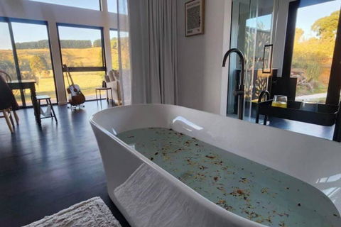 Shibui Lilydale Luxury Romance - Accommodation Georgetown 2