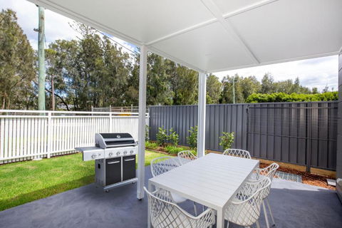 Shiloh Shores - Pet Friendly With Fire Pit - 5 Mins To Beach - Accommodation Georgetown 2
