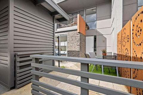 Shore Place 3 Br Serenity - Golf Course Views - Free Parking - Accommodation Georgetown 3