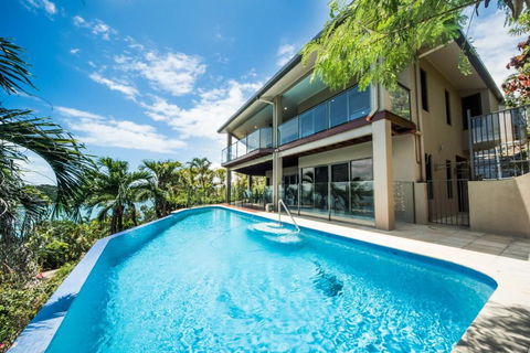 Shutehaven Villa - Accommodation Georgetown 1