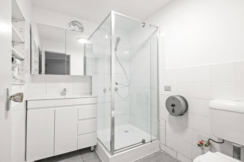 Signature Double Room In Auburn - Accommodation Georgetown 2