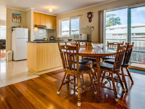 Silver Beach - Accommodation Georgetown 2