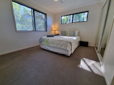 Sit Back, Relax And Enjoy The View - Accommodation Georgetown 2