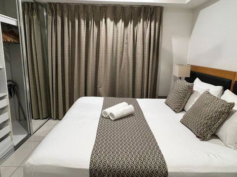 Sky High With Harbour Views - Accommodation Georgetown 0