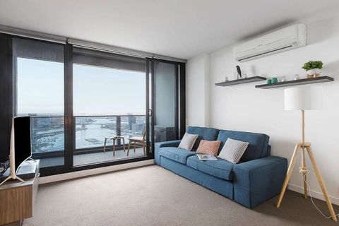 Skyline Panorama In Melbourne CBD With Parking - Accommodation Georgetown 2