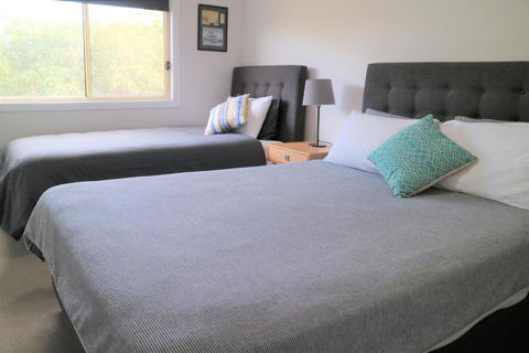 SkyLodge Temora - Accommodation Georgetown 3