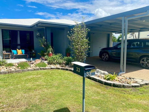 Spacious Retreat On Brenton In Tropical North Queensland - Accommodation Georgetown 0