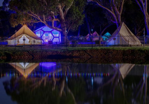 Taj Mahal 2 Upgraded Hex Bubble - Accommodation Georgetown 3