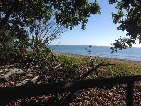 Tannum Sands Hotel / Motel - Accommodation Georgetown 1