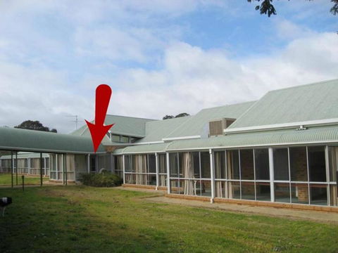 Tarcutta Retreat - Accommodation Georgetown 3