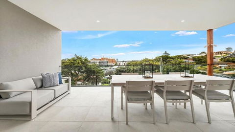Terrigal Luxury - Accommodation Georgetown 1