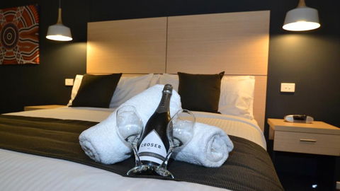 The Astor Suites - Accommodation Georgetown 0