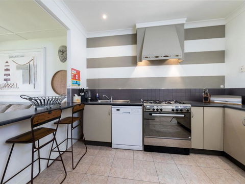 The Beach House Gerroa - Accommodation Georgetown 1