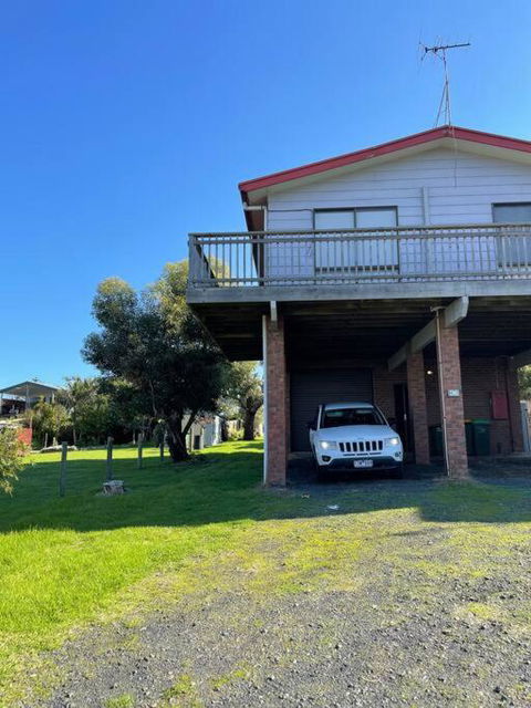 The Beach House - Accommodation Georgetown 2