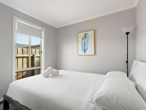 The Beaches On Lakes Cottage - Accommodation Georgetown 3
