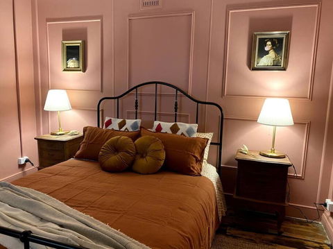 The Bell & Beaux - Accommodation Georgetown 0