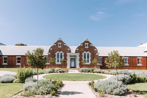 The Benev - Wellness Accommodation And Spa Beechworth - Accommodation Georgetown 1
