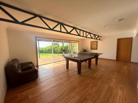 The BEST Scamander Beach House! - Accommodation Georgetown 3