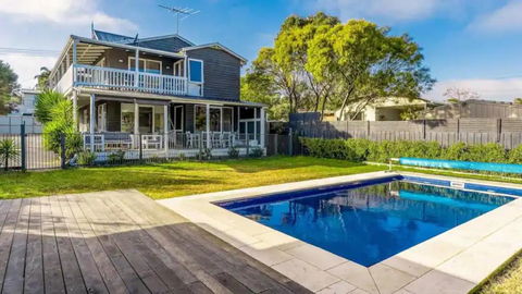 The Birkdale With Heated Pool By Ready Set Stay - BYO Linen And Towels - Accommodation Georgetown 0