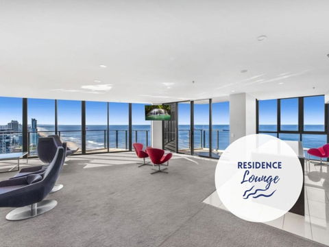 The Coastline - Beachfront Ocean Skyline View Studio With Pool And Parkng - Accommodation Georgetown 3