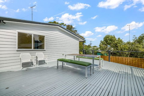 The Deck House Anglesea - Accommodation Georgetown 0