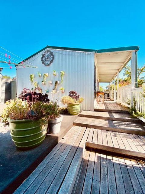 The Bohemian Art Studio - Accommodation Georgetown 3