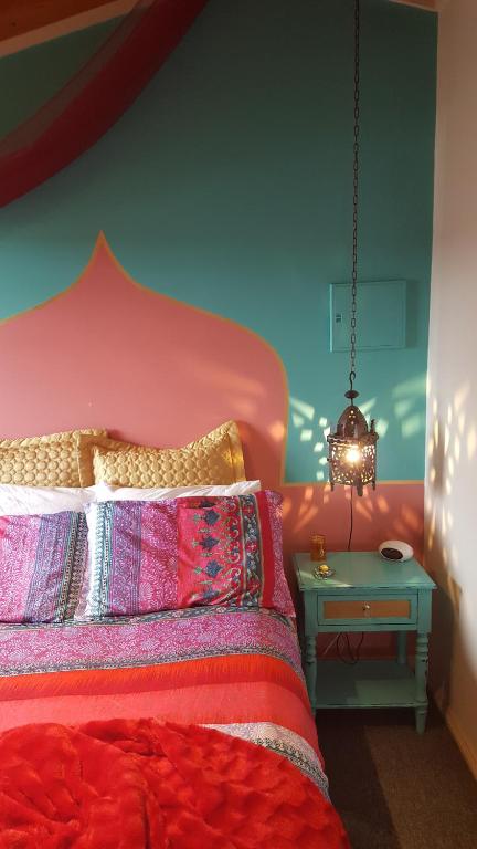 The Bohemian Art Studio - Accommodation Georgetown 1