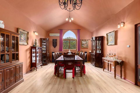 The Castle At Bonville - Accommodation Georgetown 2
