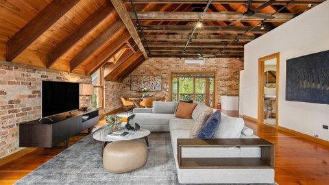 The Coach House At Berrilee - Accommodation Georgetown 2