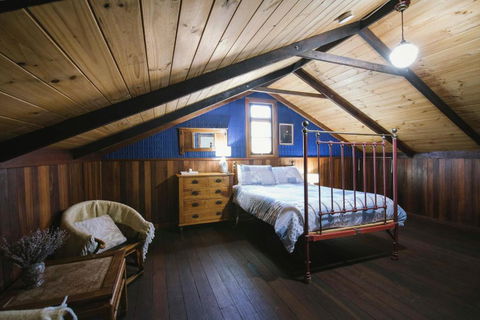 The Dairy - 2 Story Rustic Style Accommodation With Mod Cons - Accommodation Georgetown 2