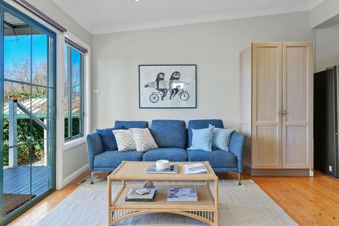 The Durham - Revamped 1930s Retreat, Pets - Accommodation Georgetown 3