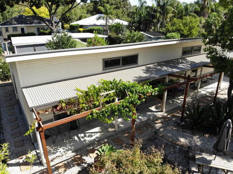 The Grape And Olive At Willunga - Accommodation Georgetown 2