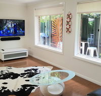 Beachside Villa Ettalong Beach - Accommodation Georgetown