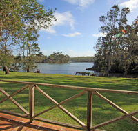 Berrara Lagoon Front Chalet - Accommodation Georgetown