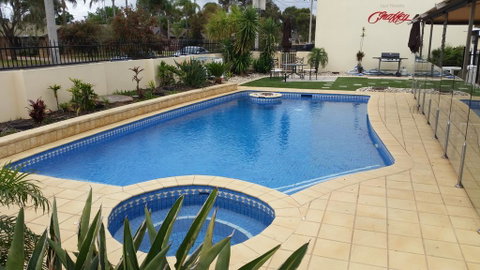 Best Western Chaffey Motor Inn - Accommodation Georgetown 1