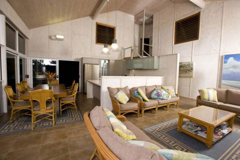 Billa Villa - Accommodation Georgetown 0