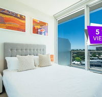 Blue Moon at Watson - Wifi - Gym - Pool - Cafe - Accommodation Georgetown