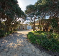 Bluetopia - Sparkling Solar Heated Pool - Accommodation Georgetown