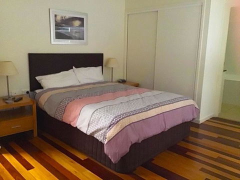 Bluewater 2 - Rainbow Shores, Walk To Beach, Private And Stylish Beach Escape, All On Level - Accommodation Georgetown 2