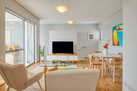 The Nordic Nook - A Relaxed Redcliffe Stay - Accommodation Georgetown 0